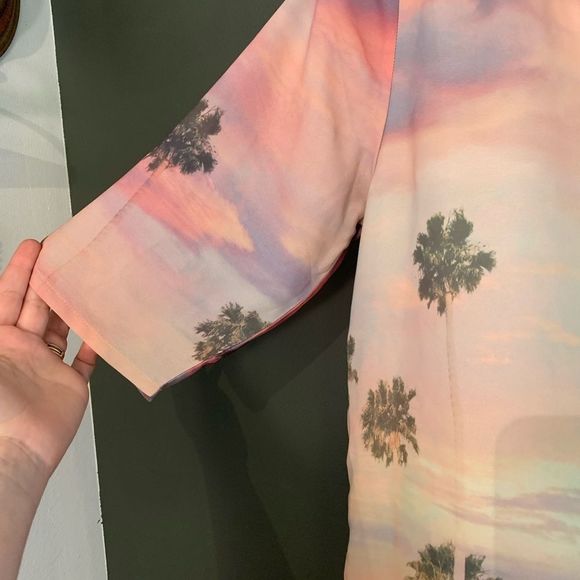 [Lovers + Friends] Colorful Palm Tree Dress - Picture 3 of 8